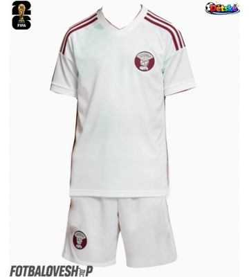 Katar Dětské Venkovní Dres MS 2026 Krátký Rukáv (+ trenýrky)